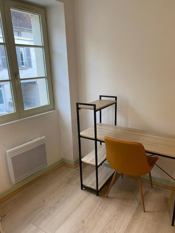 Chez Papa Hotel Тонер Екстериор снимка